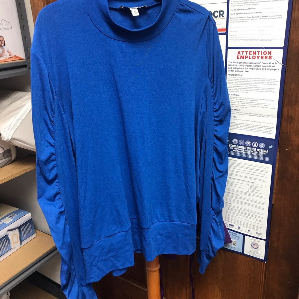 Long sleeve sweater, like new, worn once